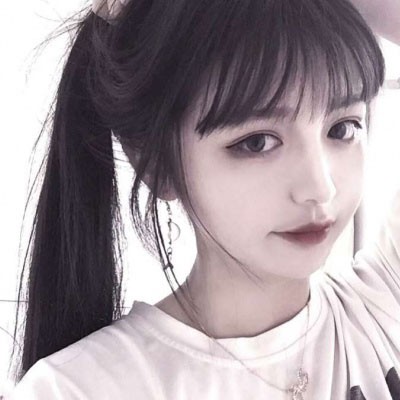 美女免費視頻最新版截圖