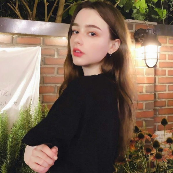 手機掃碼安裝香蕉短視頻網(wǎng)